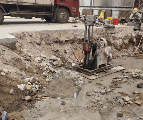 施甸公路下沉压浆